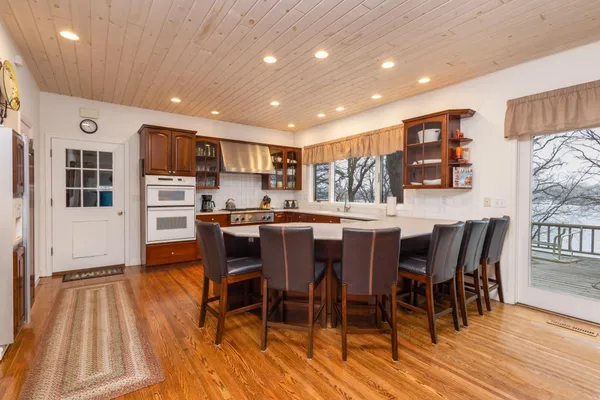 $999,900 | 40861 Acorn Drive, Dent, MN 56528