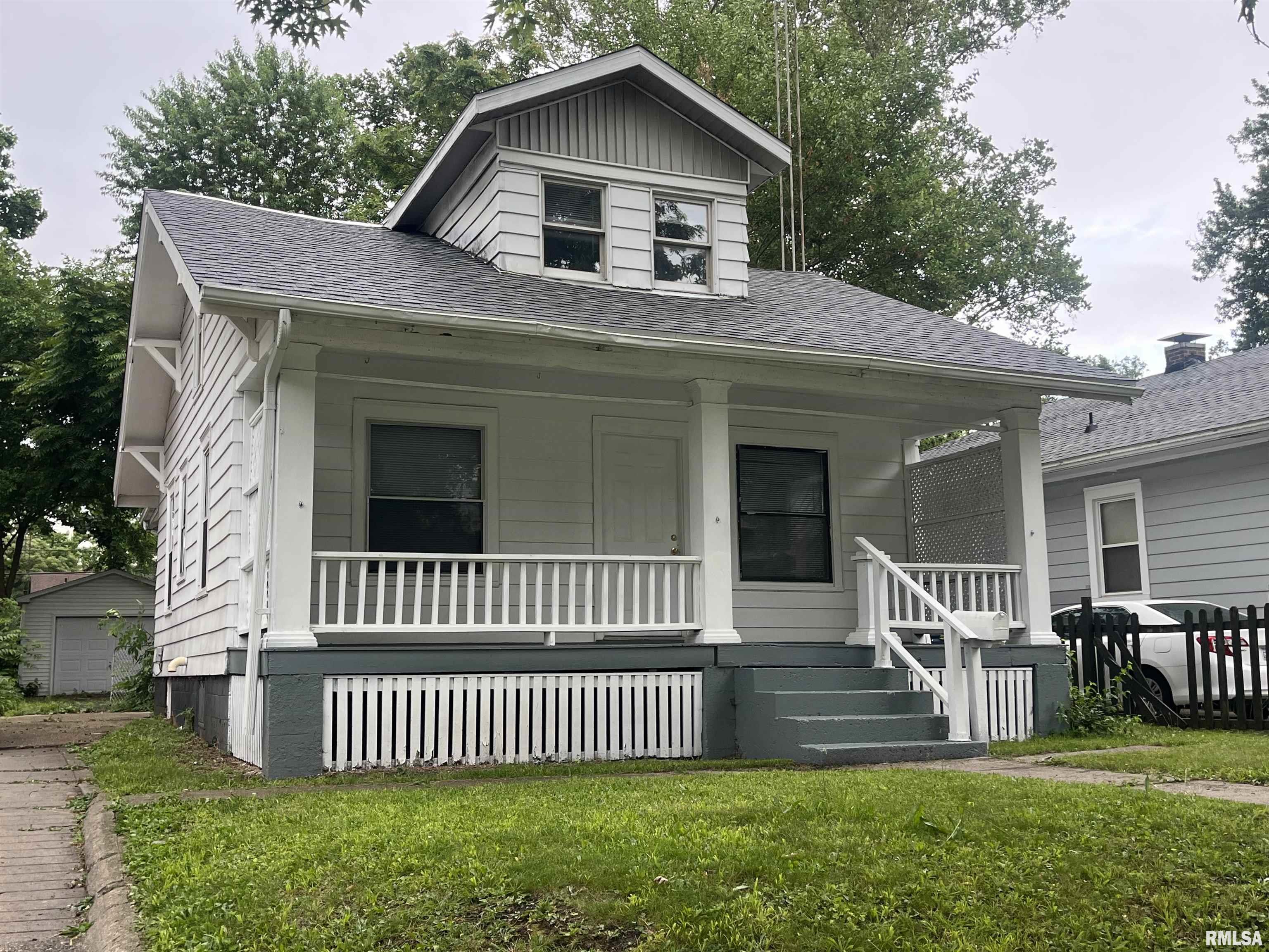 2516 South 10th Street Springfield, IL 62703 - Photo 1 of 1