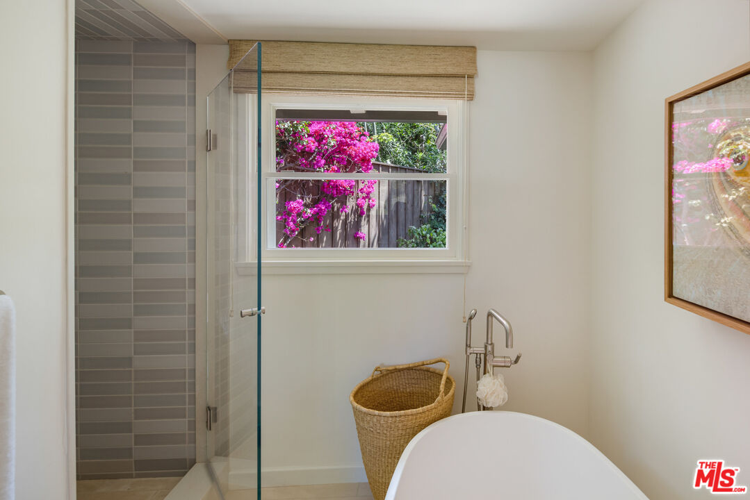 13214 Riviera Ranch Road Los Angeles, CA 90049 - Photo 24 of 42