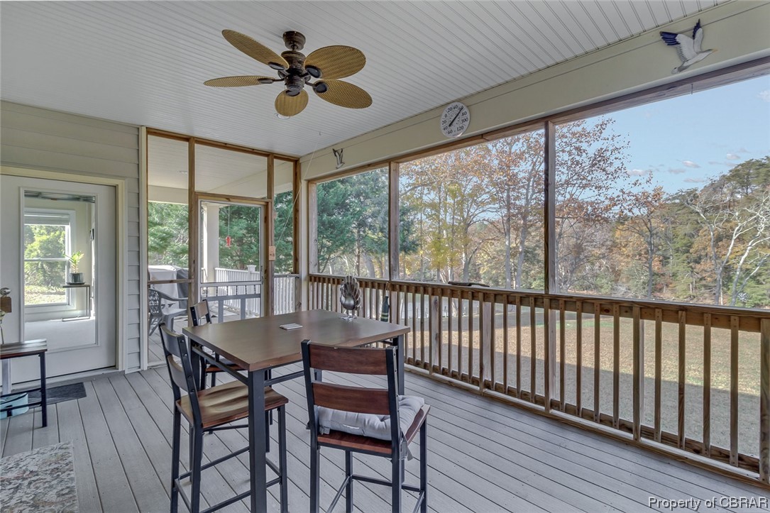132 Captains Way Reedville, VA 22539 - Photo 19 of 50