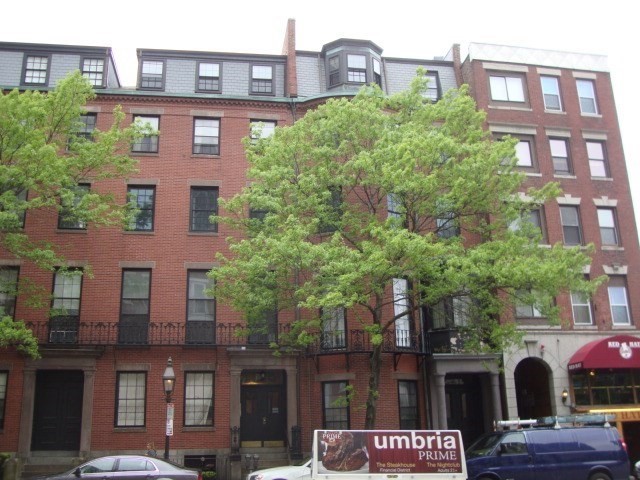 27 Bowdoin Street, Unit 2C Boston, MA 02114 - Photo 8 of 8