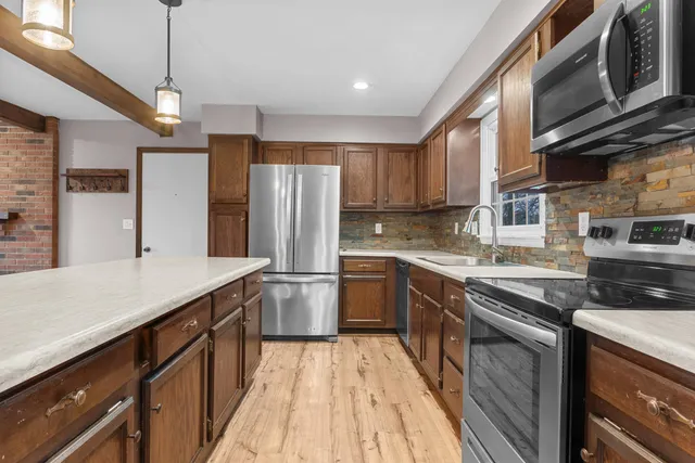 $299,900 | 7291 East Sterling Road, Jerome, MI 49249