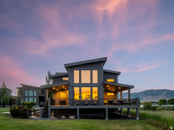 $2,500,000 | 6389 East Mallory Way, Huntsville, UT 84317