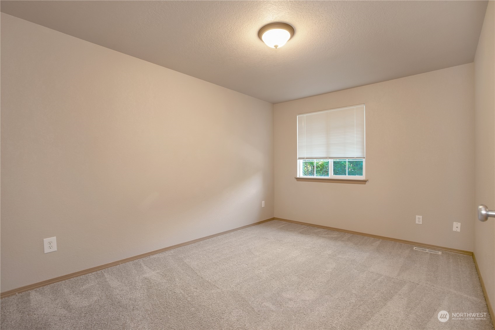 3022 Powder Ridge Street Southeast Olympia, WA 98501 - Photo 24 of 33 Gallery Image 24