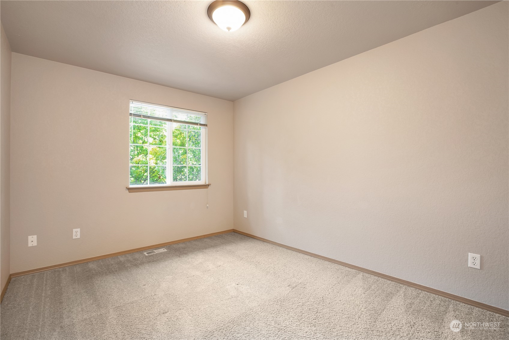 3022 Powder Ridge Street Southeast Olympia, WA 98501 - Photo 27 of 33 Gallery Image 27