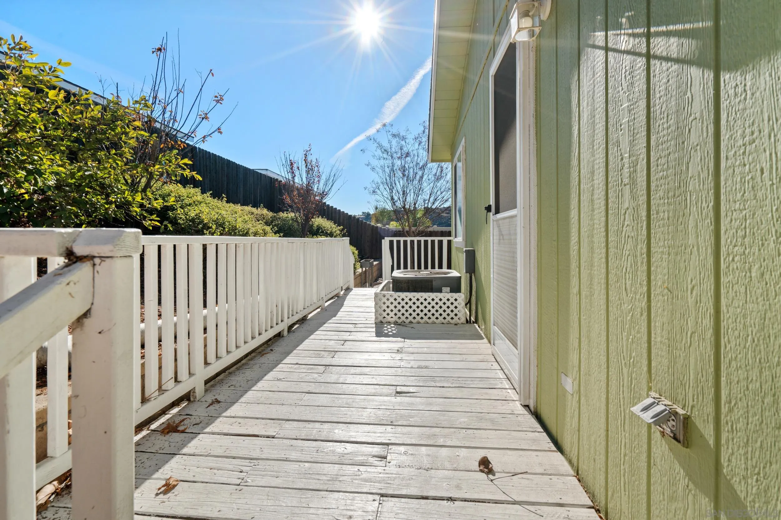 15935 Spring Oaks Road, Unit 102 El Cajon, CA 92021 - Photo 25 of 35 Gallery Image 25