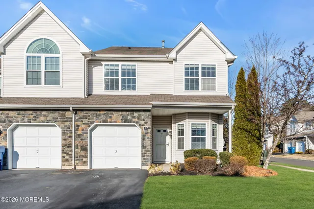 $3,700 | 40 Thistledown Street, Tinton Falls, NJ 07753