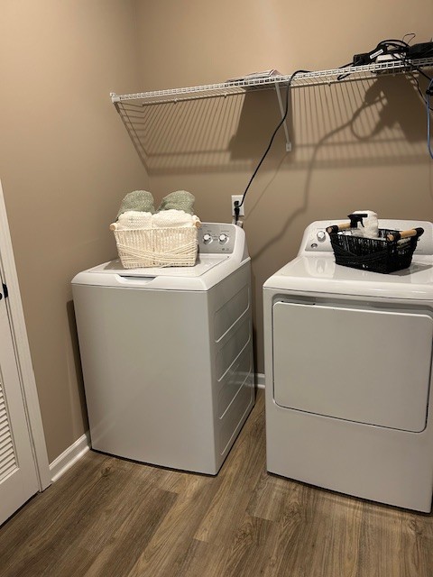 304 Hickory Pointe Drive Dickson, TN 37055 - Photo 19 of 26 a utility room with dryer and washer