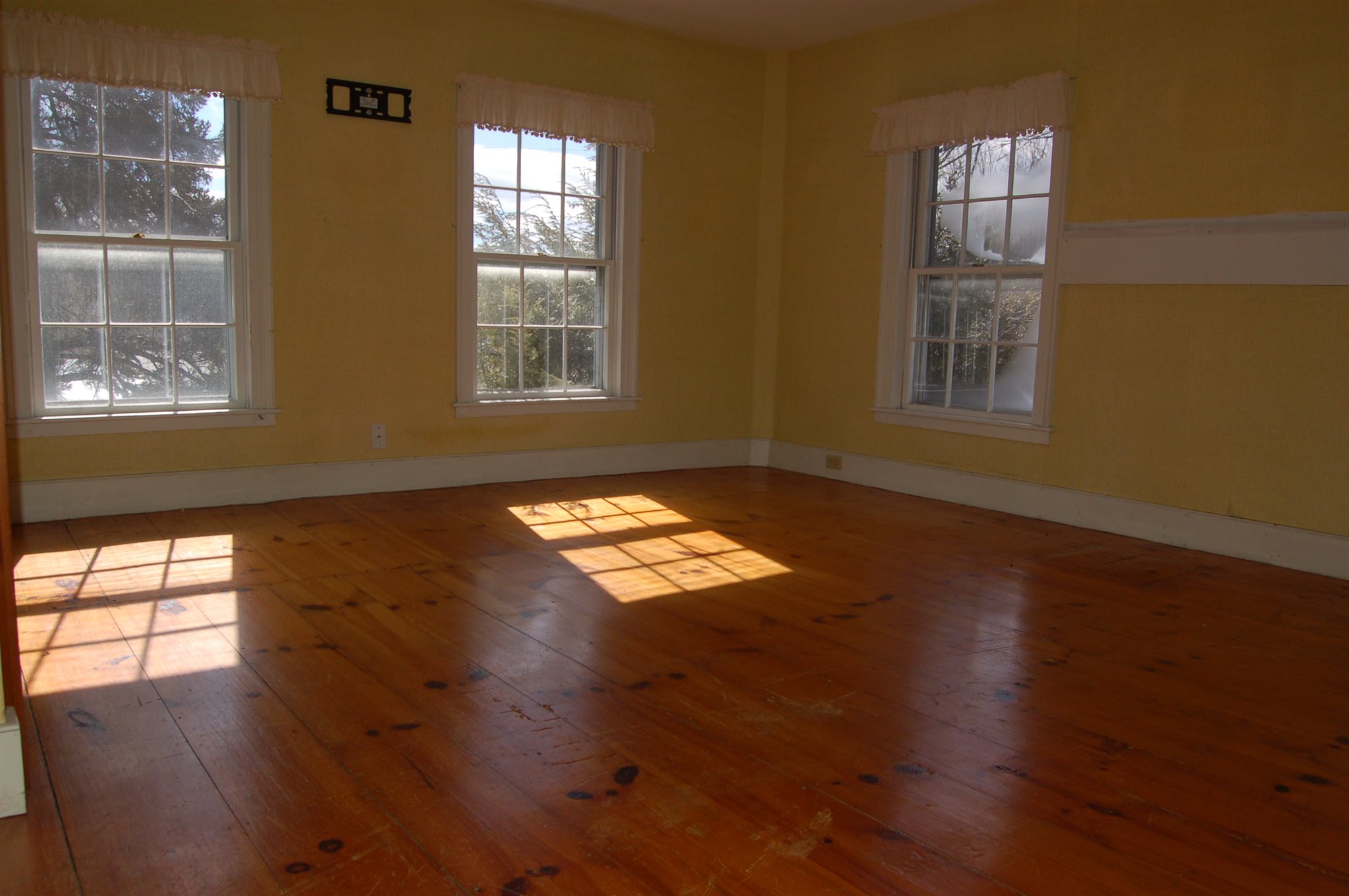 40 Village Road Sutton, NH 03221 - Photo 11 of 26 Gallery Image 11