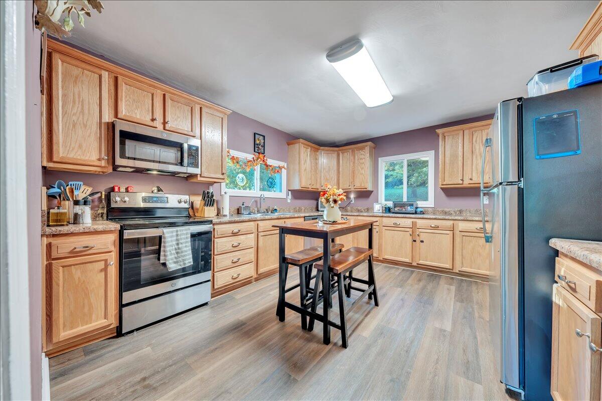 5321 Grandin Rd Extension Roanoke, VA 24018 - Photo 6 of 26 06-MIB05605