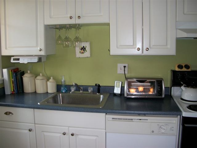 600 University Ridge, Unit 13 Greenville, SC 29601 - Photo 7 of 20 Gallery Image 7