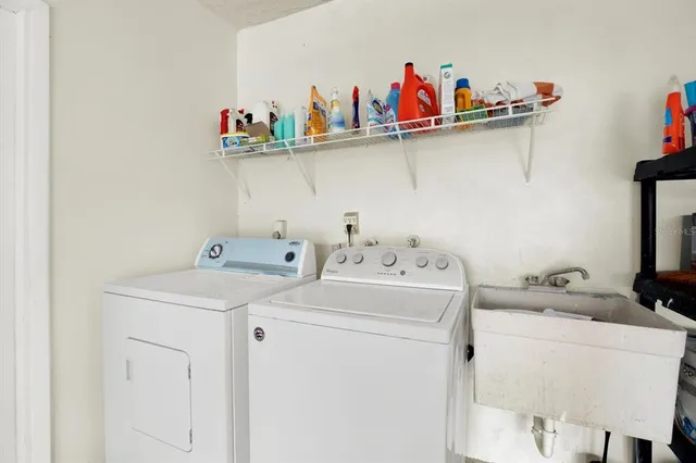 $464,900 | 2536 Bramblewood Drive West, Clearwater, FL 33763