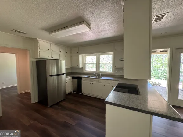 $2,200 | 1210 Riverhaven Lane, Watkinsville, GA 30677