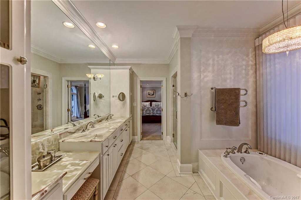 5400 Mirabell Road Charlotte, NC 28226 - Photo 11 of 24 Gallery Image 11
