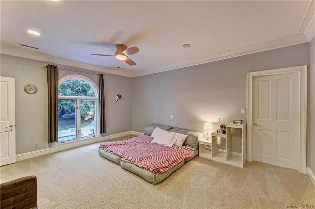 5400 Mirabell Road Charlotte, NC 28226 - Photo 17 of 24 Gallery Image 17