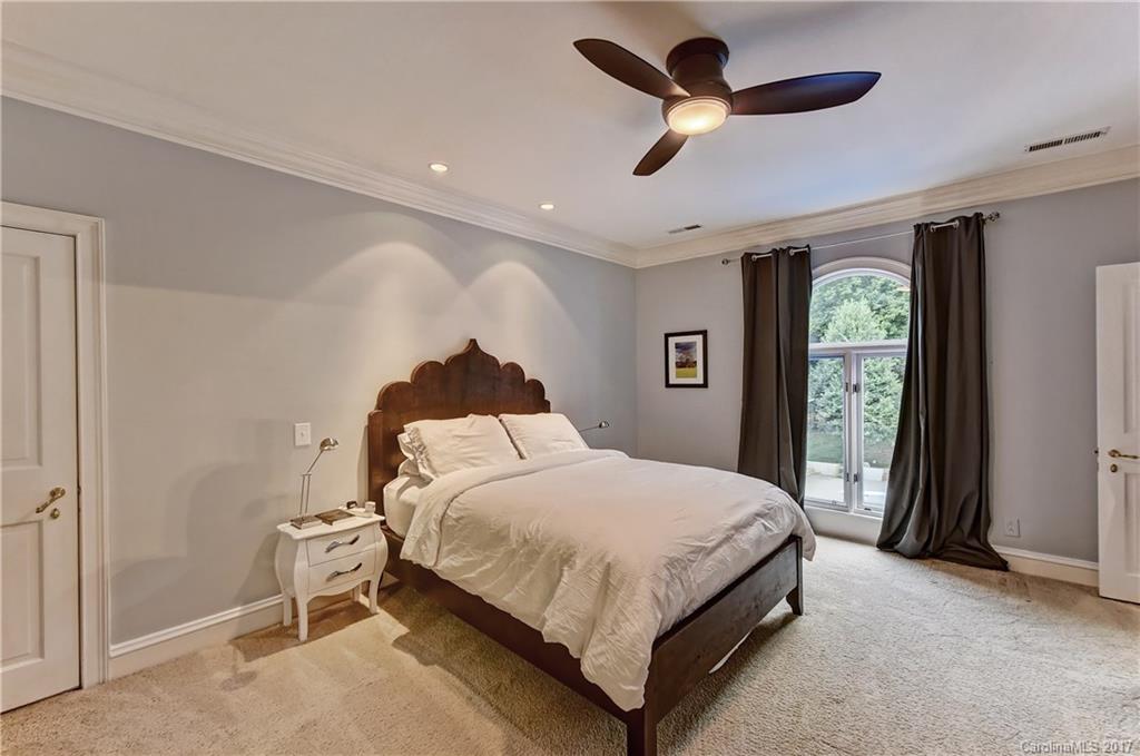 5400 Mirabell Road Charlotte, NC 28226 - Photo 18 of 24 Gallery Image 18