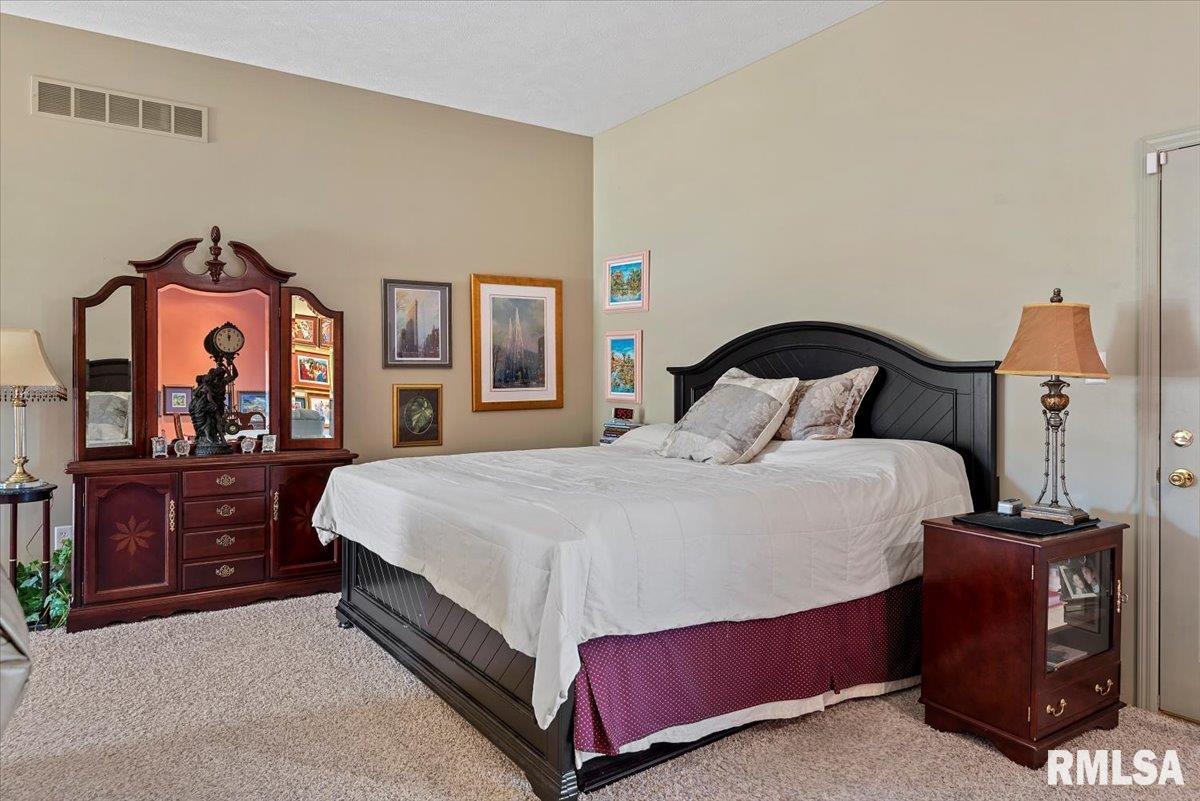 4 Nightingale Drive Springfield, IL 62711 - Photo 19 of 57