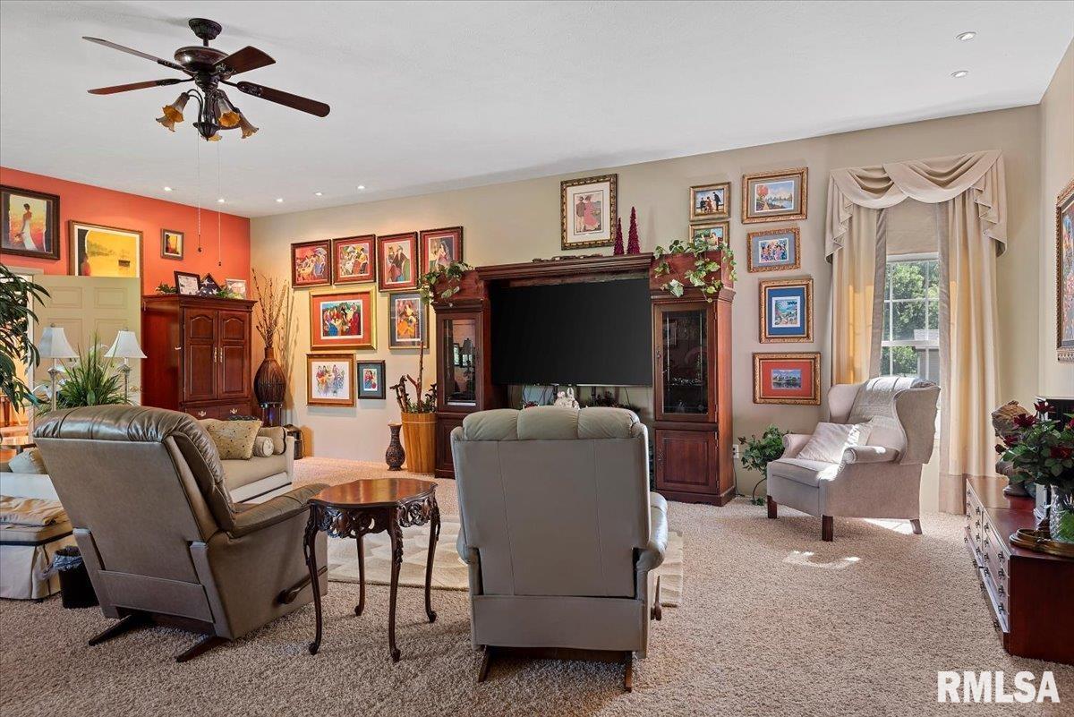 4 Nightingale Drive Springfield, IL 62711 - Photo 24 of 57