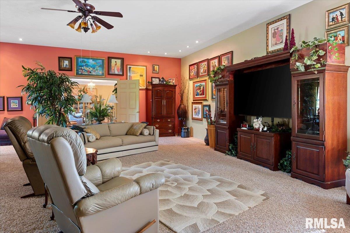 4 Nightingale Drive Springfield, IL 62711 - Photo 25 of 57