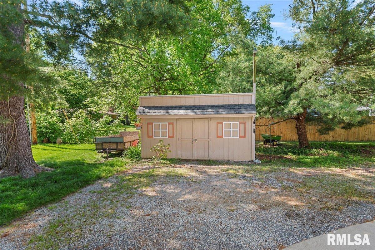 4 Nightingale Drive Springfield, IL 62711 - Photo 50 of 57