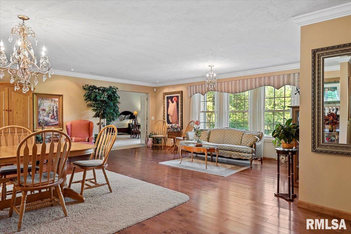 4 Nightingale Drive Springfield, IL 62711 - Photo 6 of 57