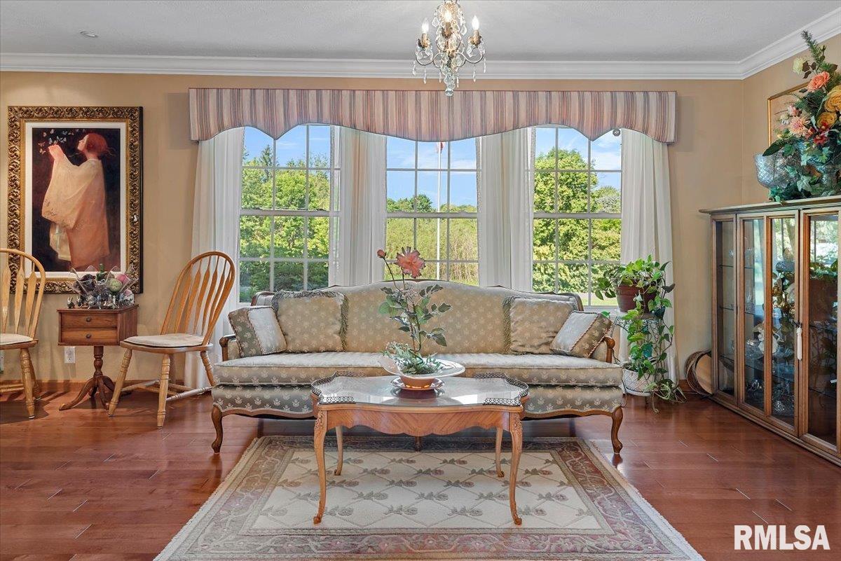 4 Nightingale Drive Springfield, IL 62711 - Photo 8 of 57