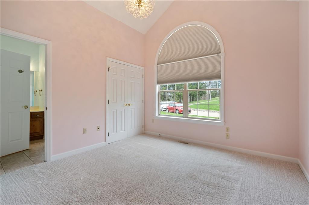 931 Meadowbrook Road Trafford, PA 15085 - Photo 13 of 23 Gallery Image 13