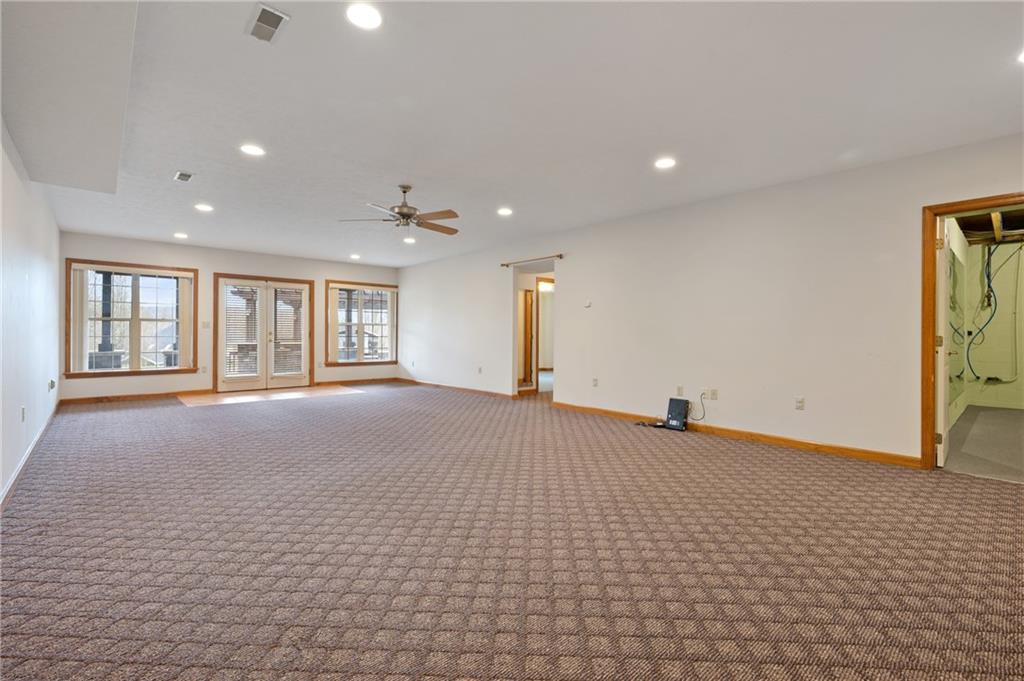 931 Meadowbrook Road Trafford, PA 15085 - Photo 16 of 23 Gallery Image 16
