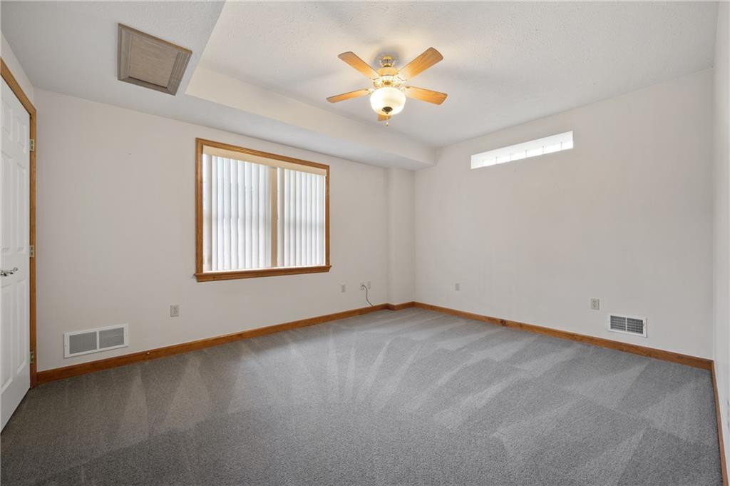931 Meadowbrook Road Trafford, PA 15085 - Photo 17 of 23 Gallery Image 17