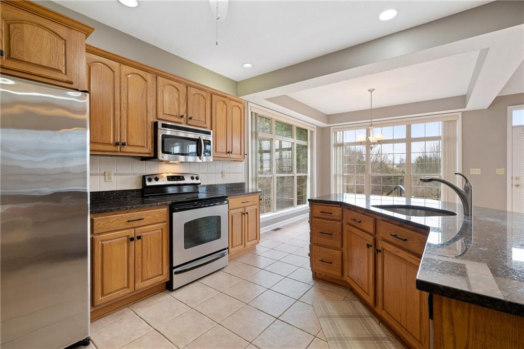 931 Meadowbrook Road Trafford, PA 15085 - Photo 8 of 23 Gallery Image 8