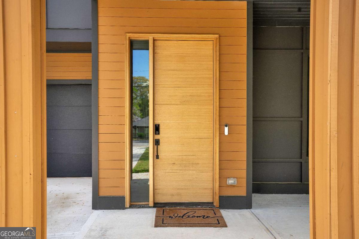 1598 Athens Avenue Southwest Atlanta, GA 30310 - Photo 2 of 43