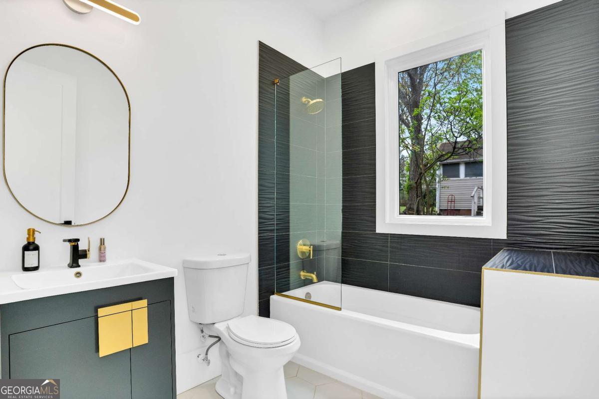 1598 Athens Avenue Southwest Atlanta, GA 30310 - Photo 21 of 43