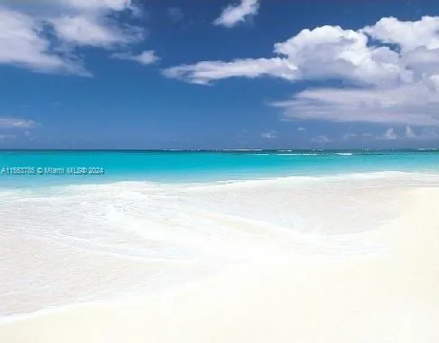 $3,500 | 100 Lincoln Road, Unit 805, Miami Beach, FL 33139