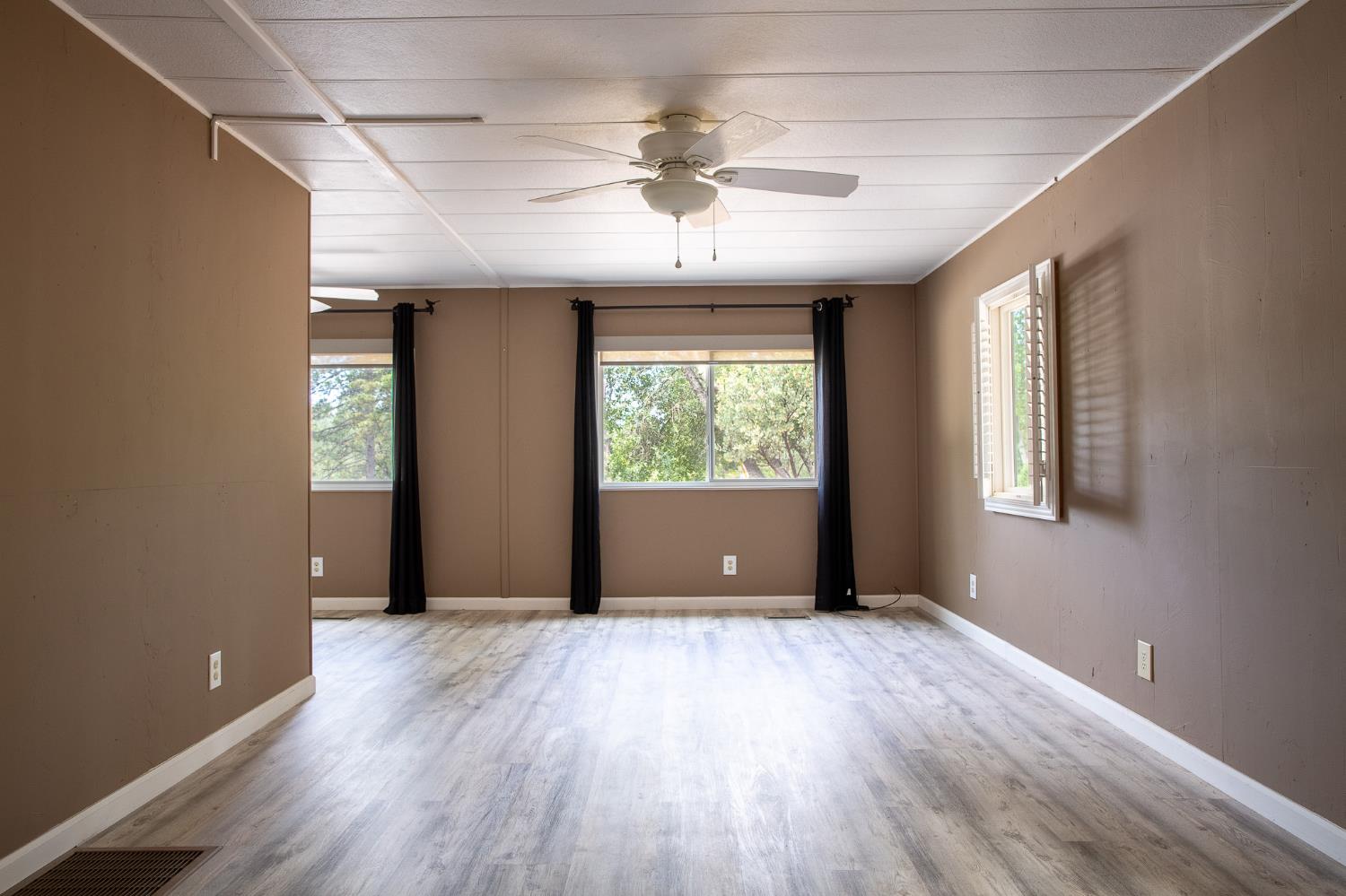 1281 Pleasant Valley Road, Unit 42 Diamond Springs, CA 95619 - Photo 9 of 26