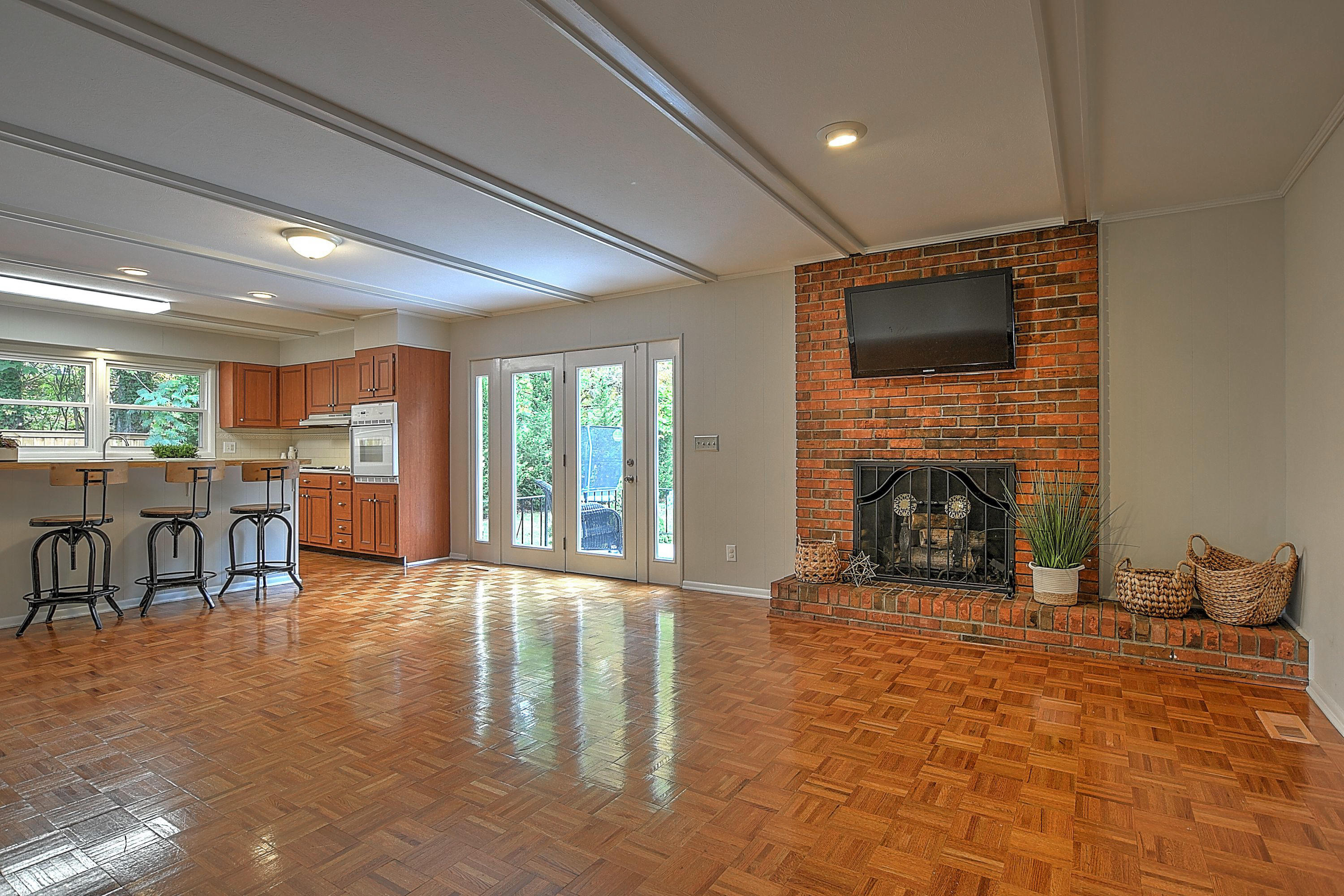 5416 Orebank Road Kingsport, TN 37664 - Photo 17 of 54 5416 Orebank-18