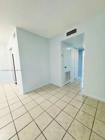 $2,100 | Arch Creek East, North Miami, FL 33181