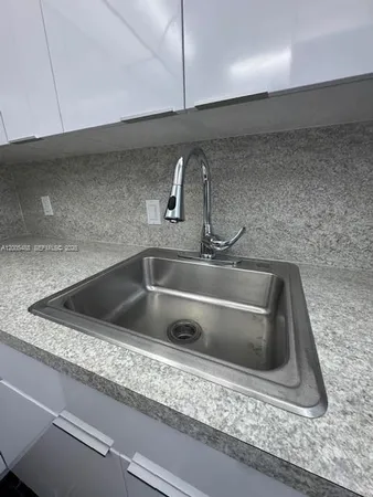 $2,100 | Arch Creek East, North Miami, FL 33181