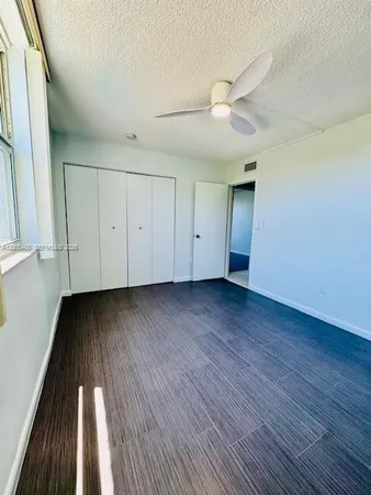 $2,100 | Arch Creek East, North Miami, FL 33181