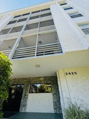 $2,100 | Arch Creek East, North Miami, FL 33181