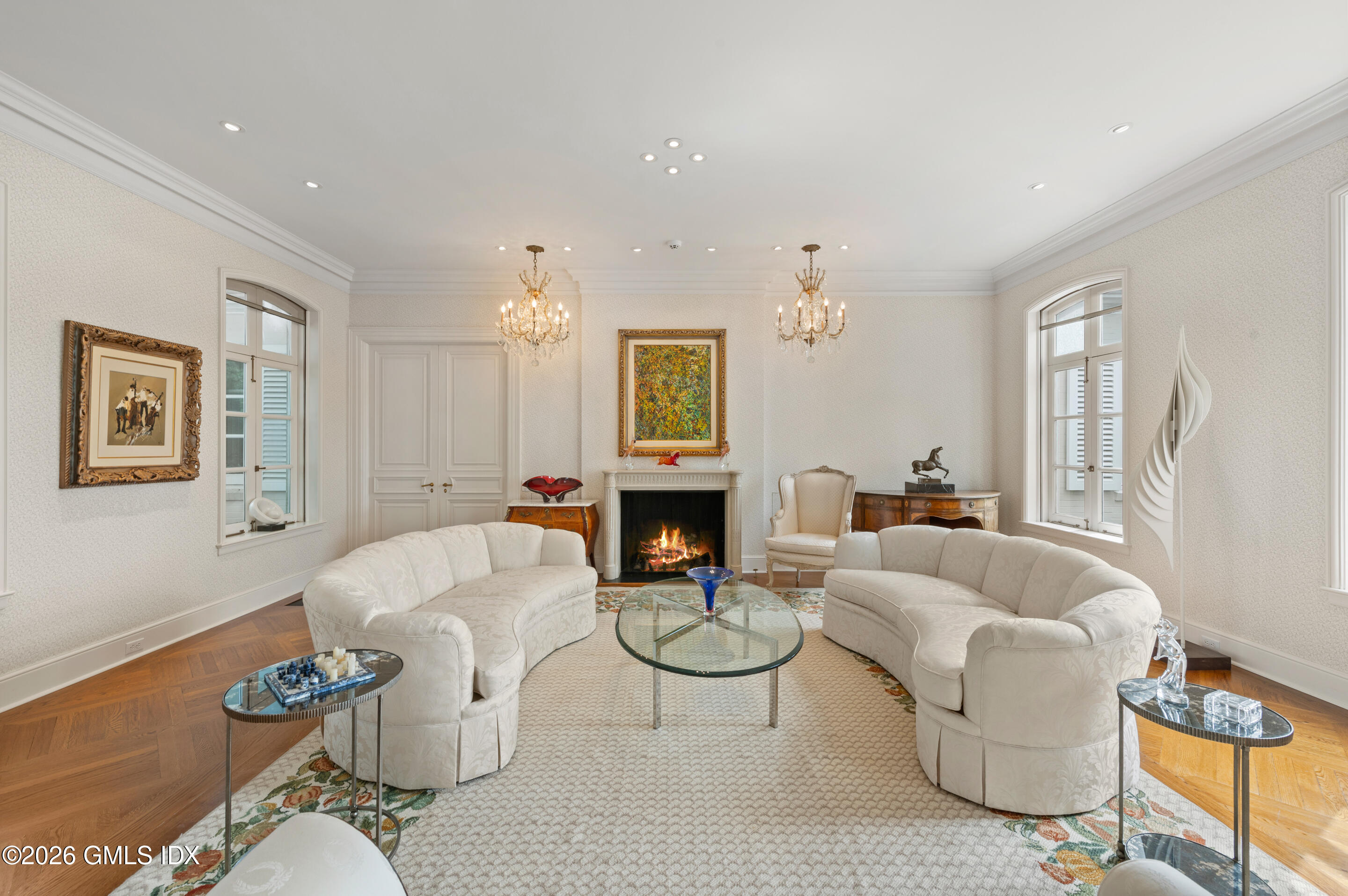 25 Field Point Circle Greenwich, CT 06830 - Photo 7 of 21 LIVING ROOM