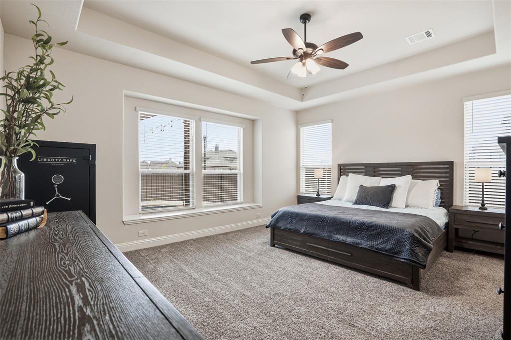 4002 Grove Valley Road Midlothian, TX 76065 - Photo 18 of 40