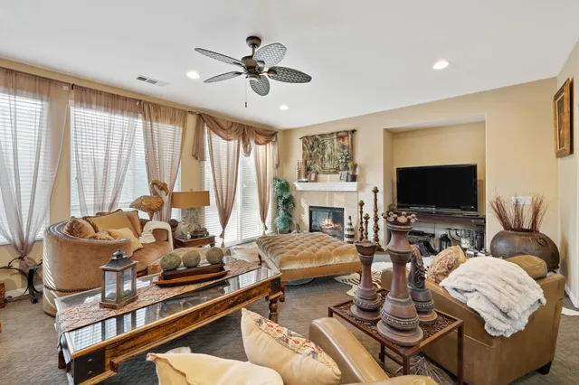 $6,000 | 42753 Della Place, Indio, CA 92203