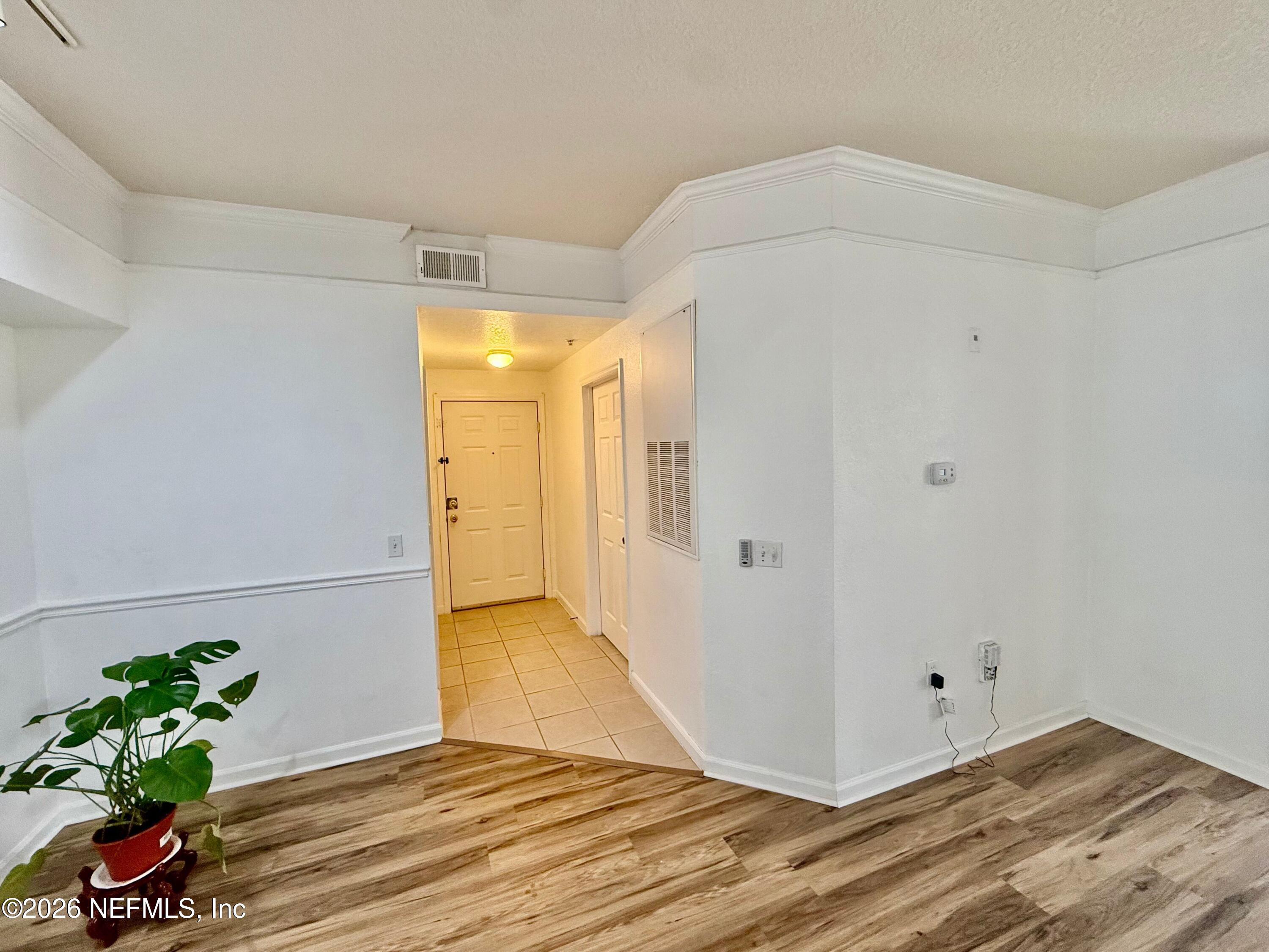 8550 Touchton Road, Unit 225 Jacksonville, FL 32216 - Photo 4 of 28 IMG_5247