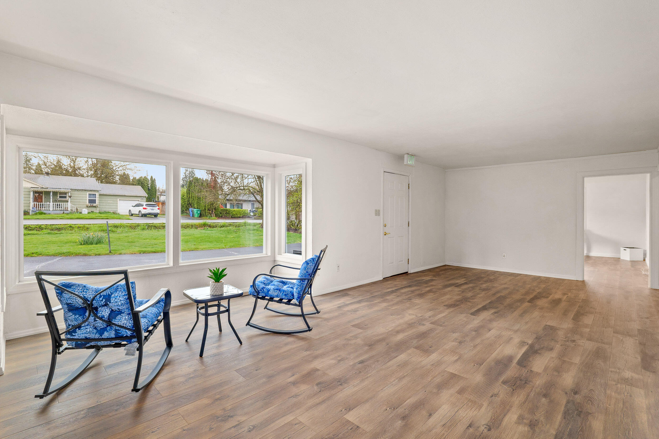2576 New Hope Road Grants Pass, OR 97527 - Photo 9 of 44 2576SWNewHopeRd-InteriorUpdate-006