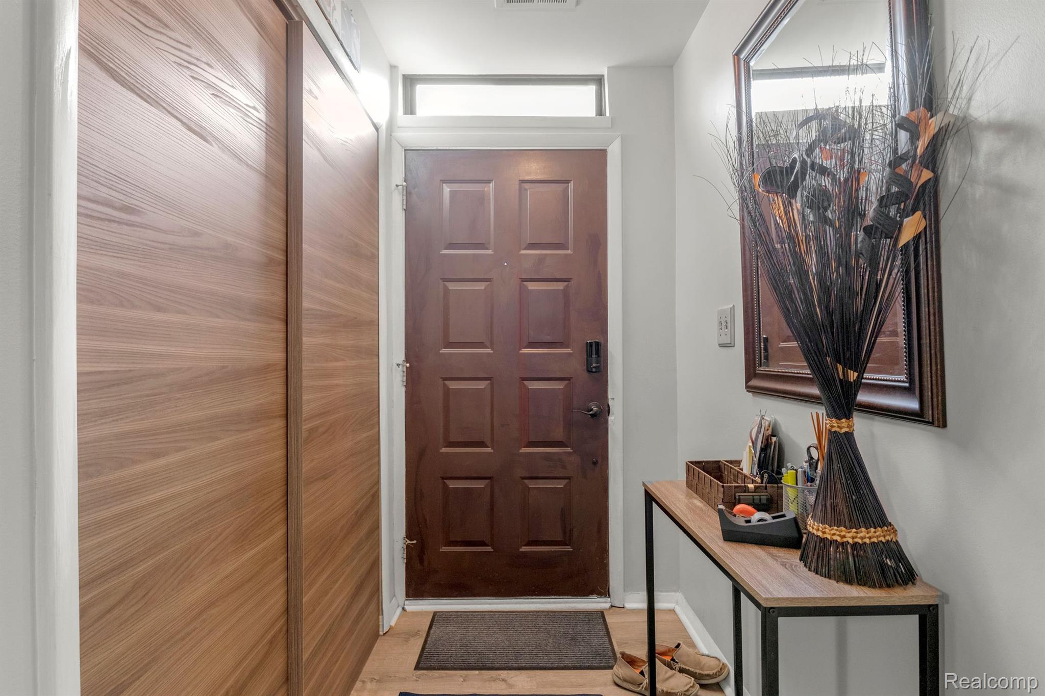 24147 Evergreen Road Southfield, MI 48075 - Photo 1 of 36 Gallery Image 1