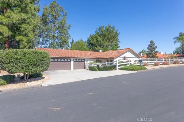 $1,249,900 | 40265 Paseo Sereno, Temecula, CA 92591