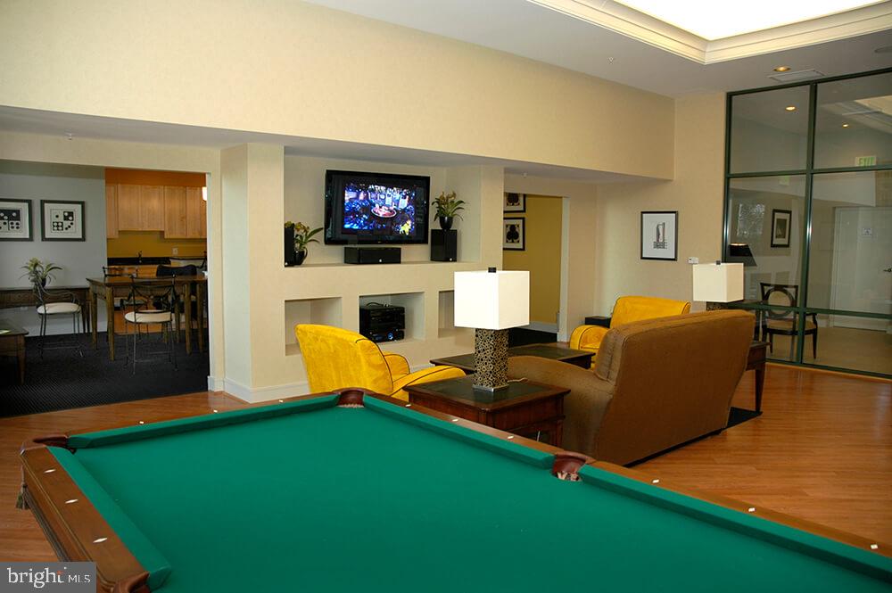 414 Water Street, Unit 2202 Baltimore, MD 21202 - Photo 37 of 40 party room