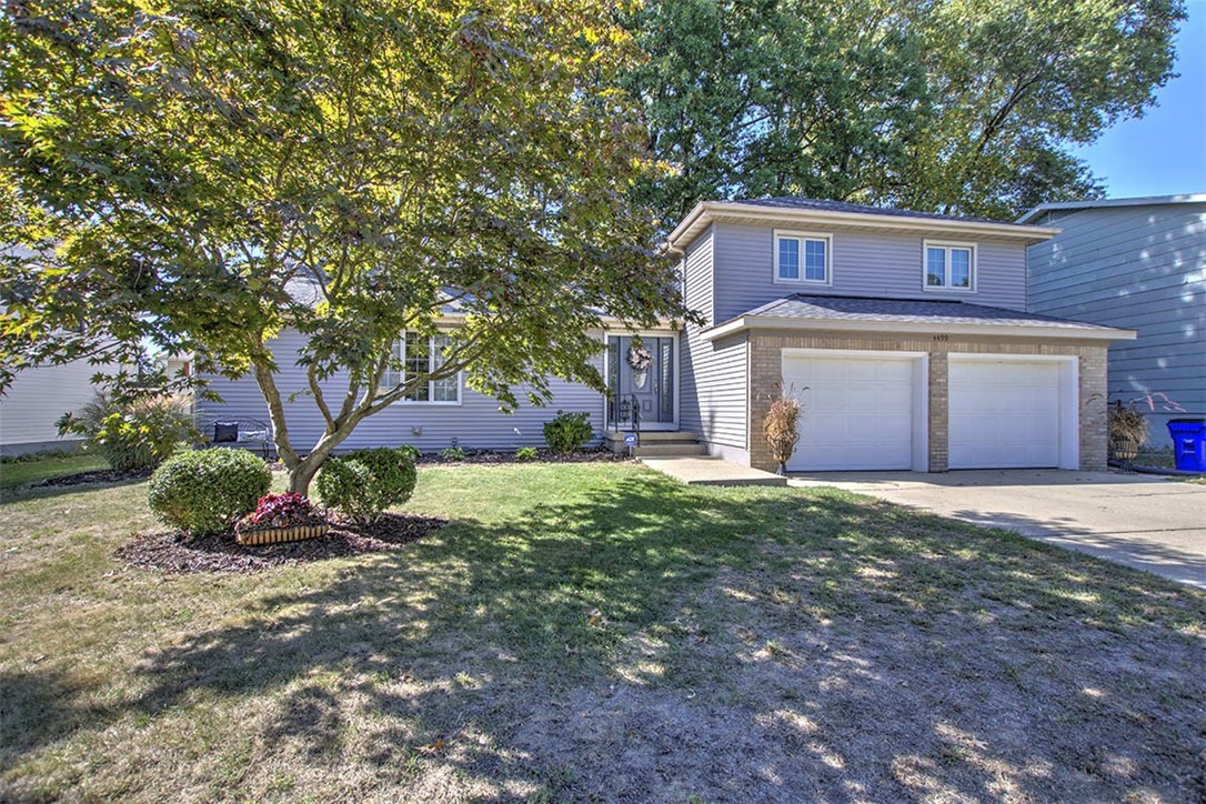 4499 Lawson Drive Decatur, IL 62526 - Photo 27 of 32