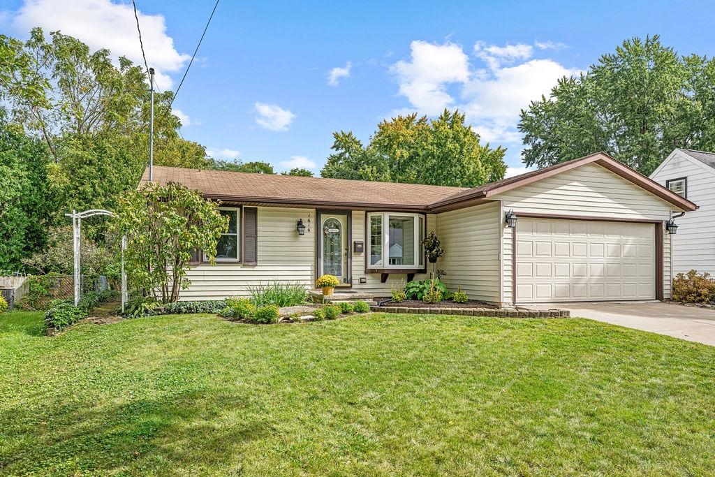 1616 South Jackson Street Appleton, WI 54915 - Photo 1 of 1 Gallery Image 1