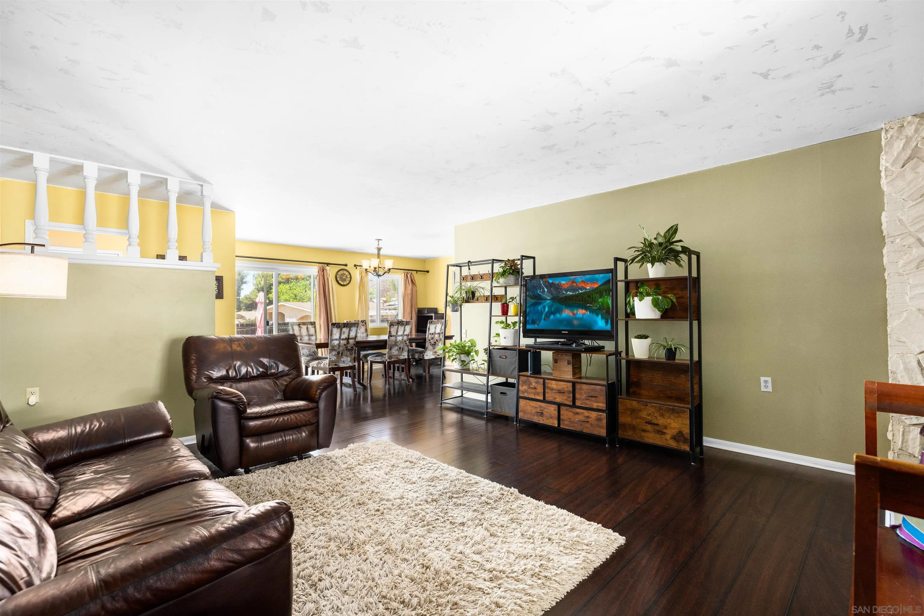 1350 Orange Grove Road El Cajon, CA 92021 - Photo 6 of 24 Gallery Image 6